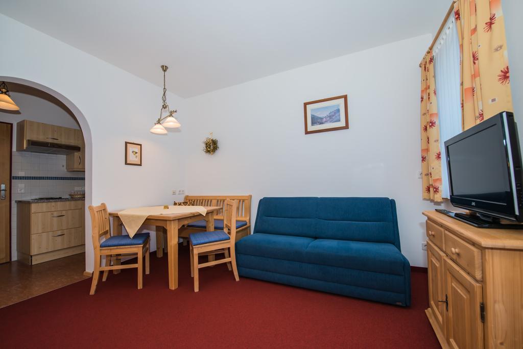 Aparthotel Ederhof Schlanitzen Szoba fotó